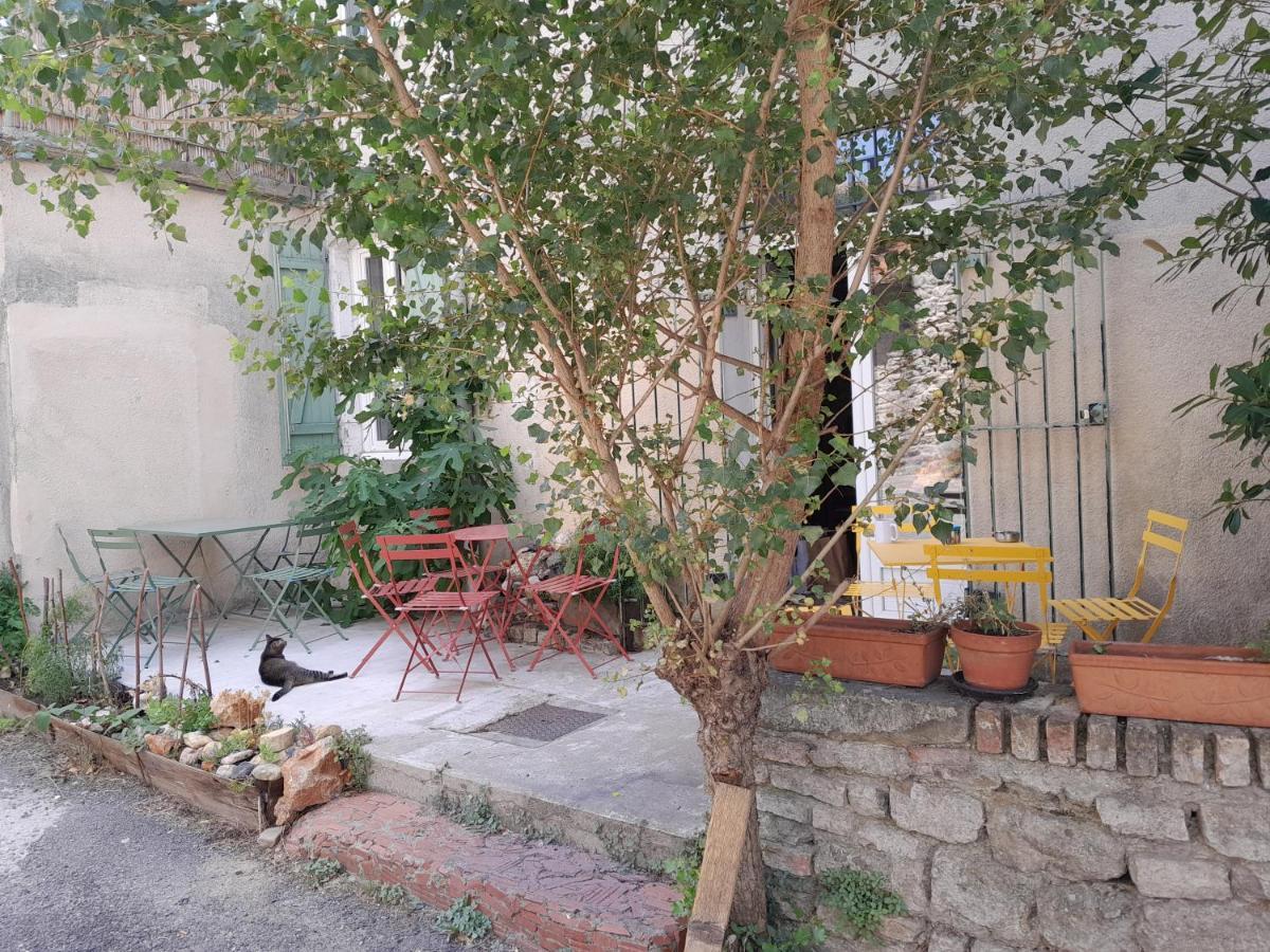 Le Prieure Bed & Breakfast Saint-Florent-sur-Auzonnet Eksteriør bilde